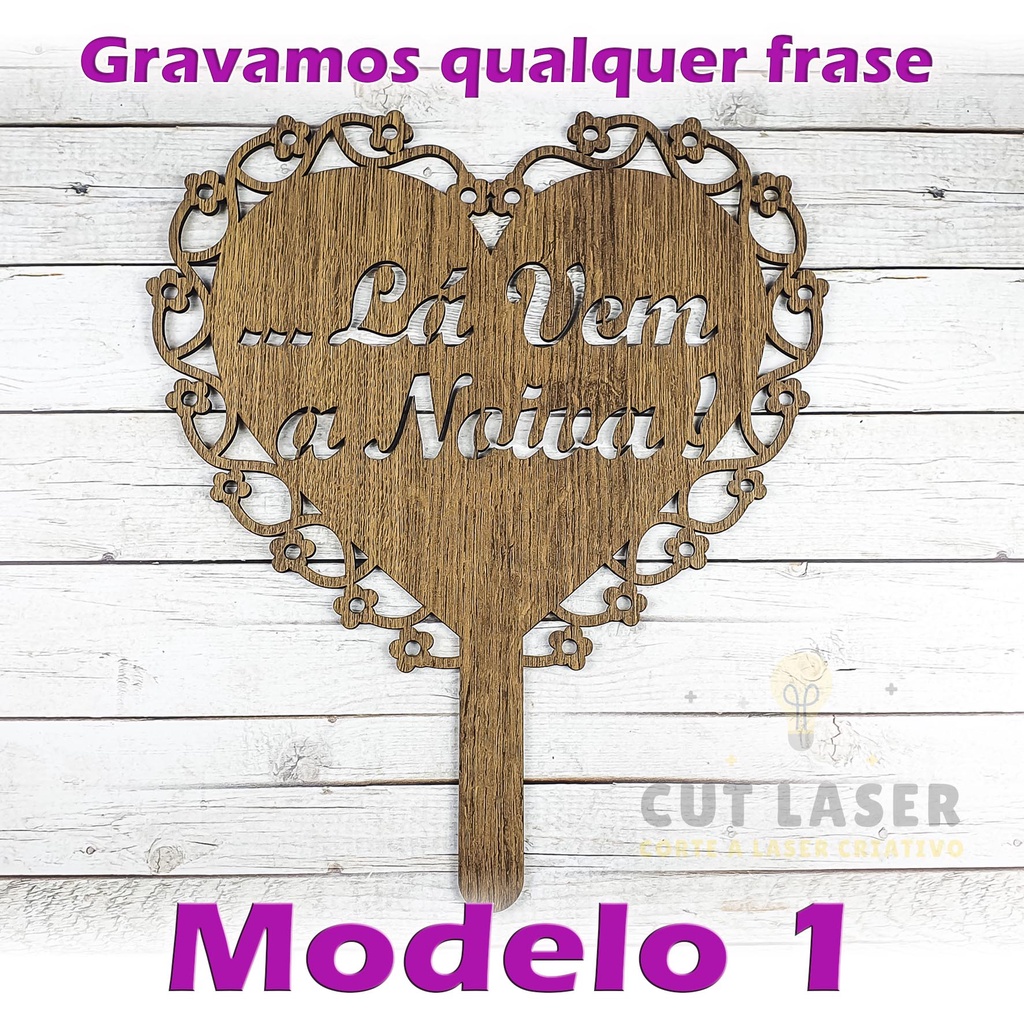 Kit 2 Placas Casamento Mdf Rustico - Lá Vem A Noiva- Personalizada